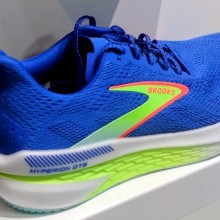Brooks Hyperion GTS.jpg